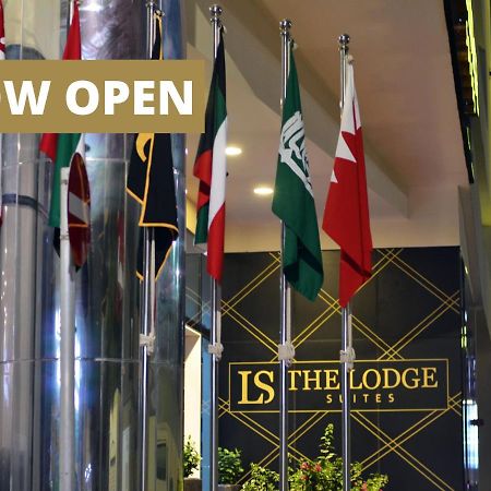 The Lodge Suites Manama Exteriör bild
